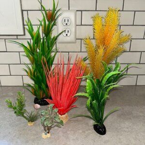 Plastic Aquarium Plants Decor (6) Lot Tall Short Multi Color Great Condtion